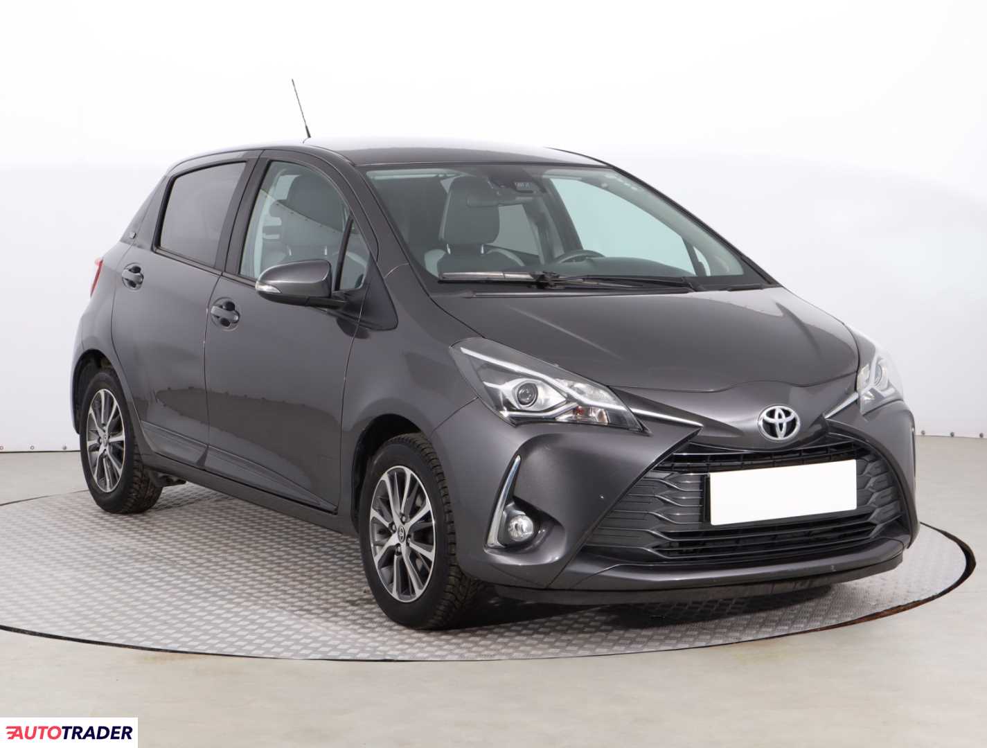Toyota Yaris 2020 1.5 123 KM