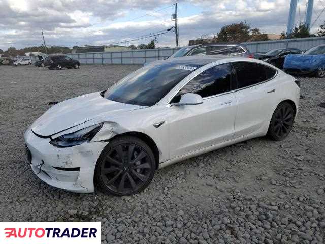 Tesla Model 3 2019 Tesla Model 3 2019