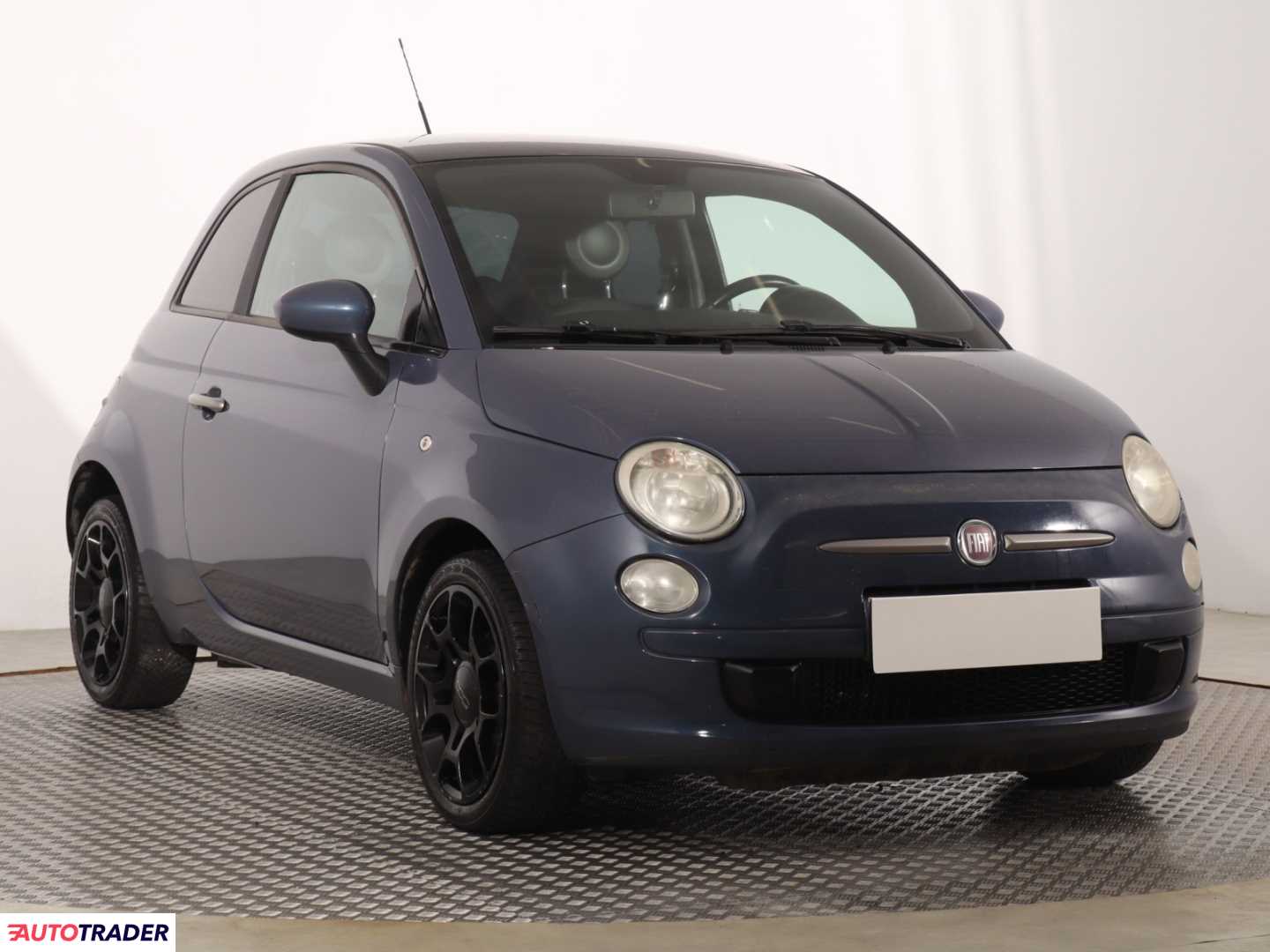 Fiat 500 2011 0.9 84 KM