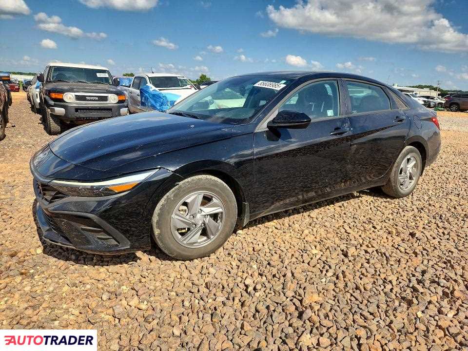 Hyundai Elantra 2025 2