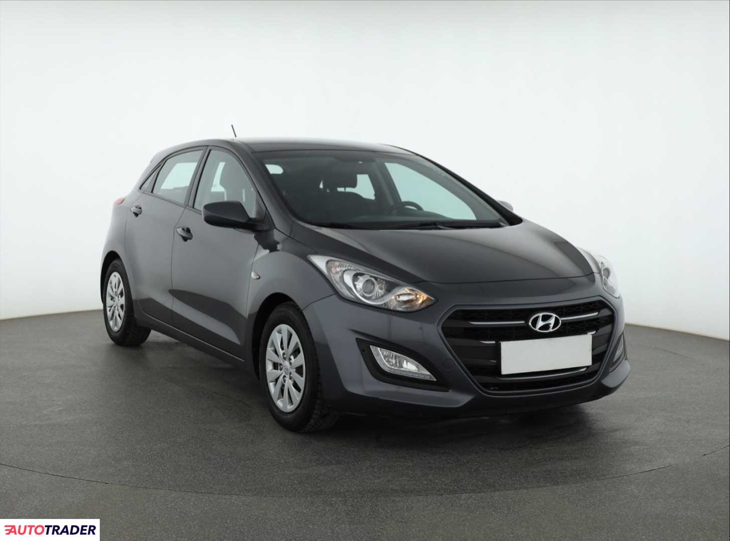 Hyundai i30 2015 1.4 99 KM