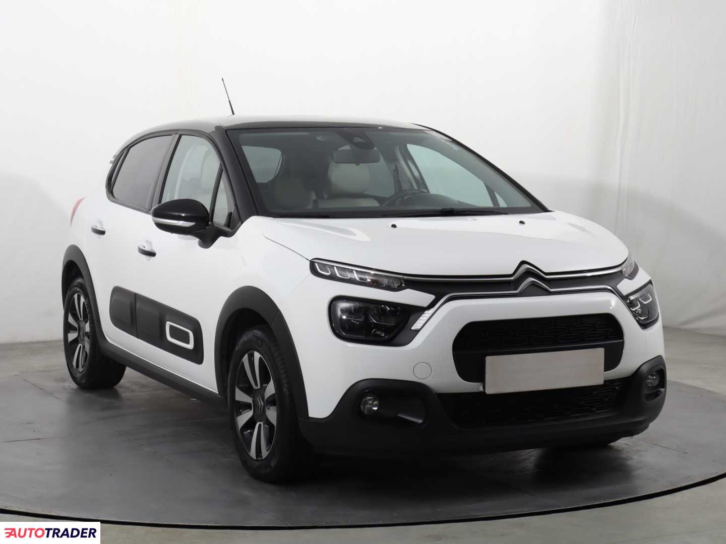 Citroen C3 2023 1.2 108 KM