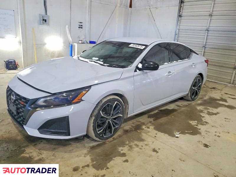 Nissan Altima 2023 2