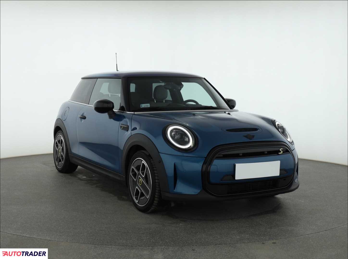 Mini Cooper 2021 181 KM