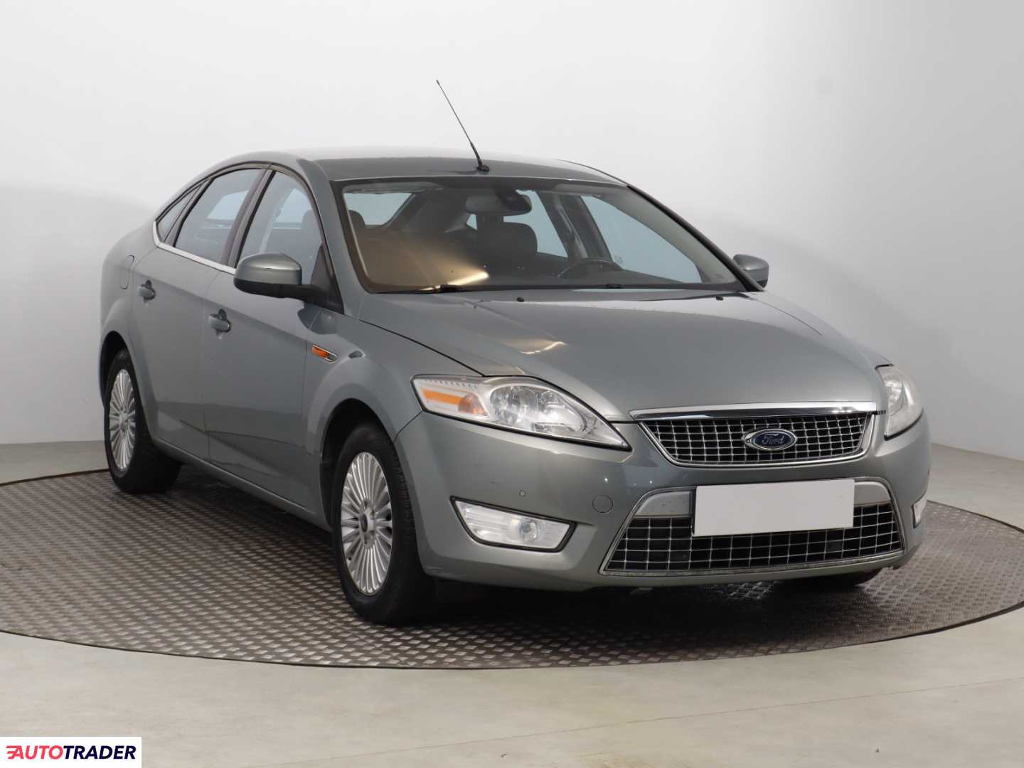 Ford Mondeo 2008 2.0 143 KM