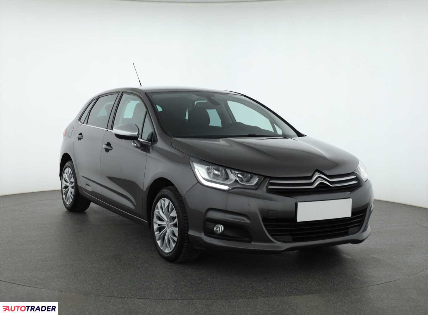 Citroen C4 1.2 108 KM 2016r. (Piaseczno)