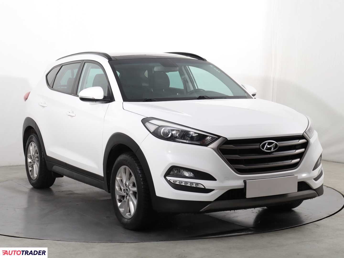 Hyundai Tucson 2.0 134 KM 2016r. (Piaseczno)