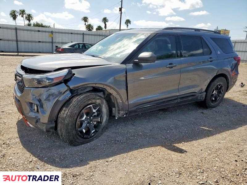 Ford Explorer 2022 2