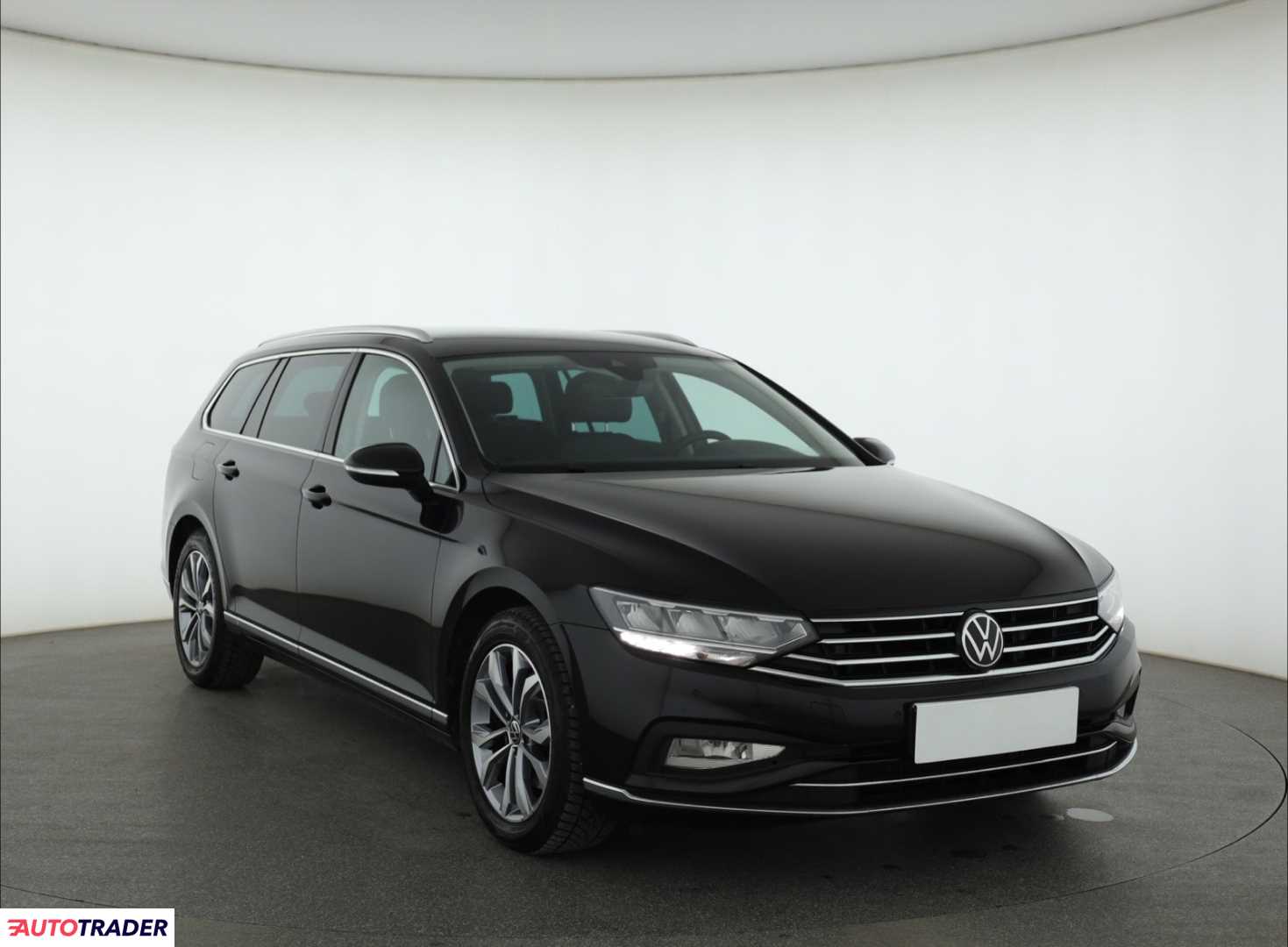 Volkswagen Passat 2022 2.0 147 KM