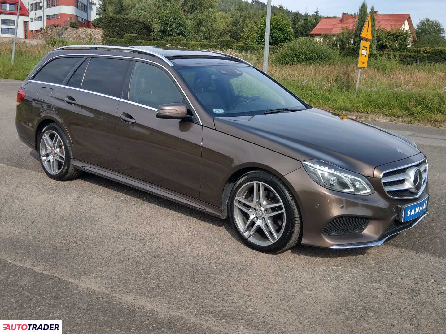 Mercedes E-klasa 2014 2.2 204 KM Mercedes E-klasa 2014 2.2 204 KM