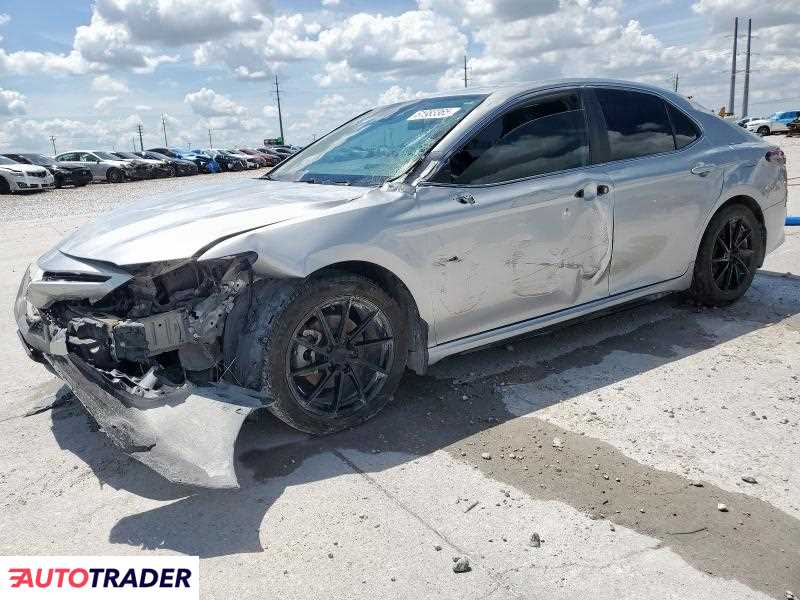 Toyota Camry 2021 2