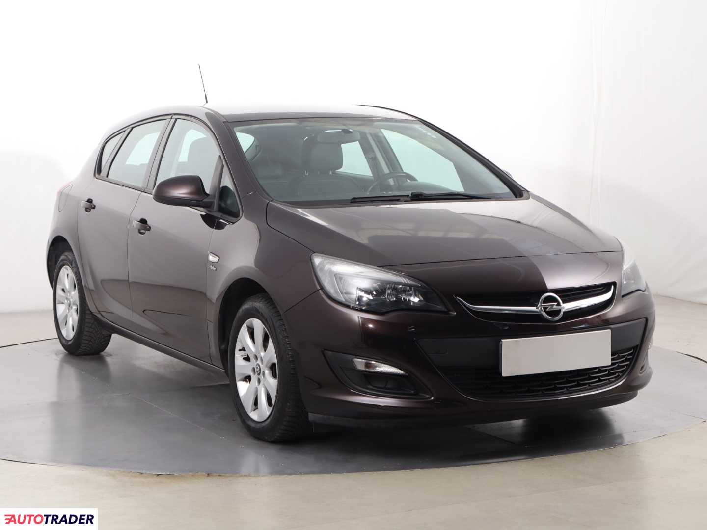 Opel Astra 2014 1.6 113 KM