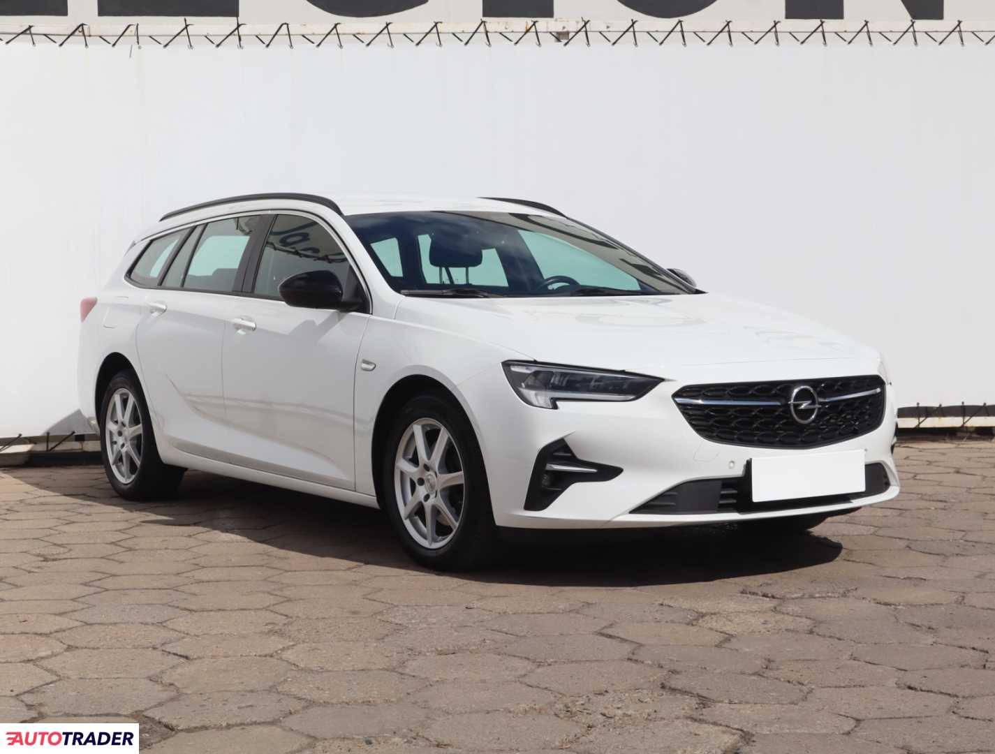 Opel Insignia 2020 1.5 120 KM