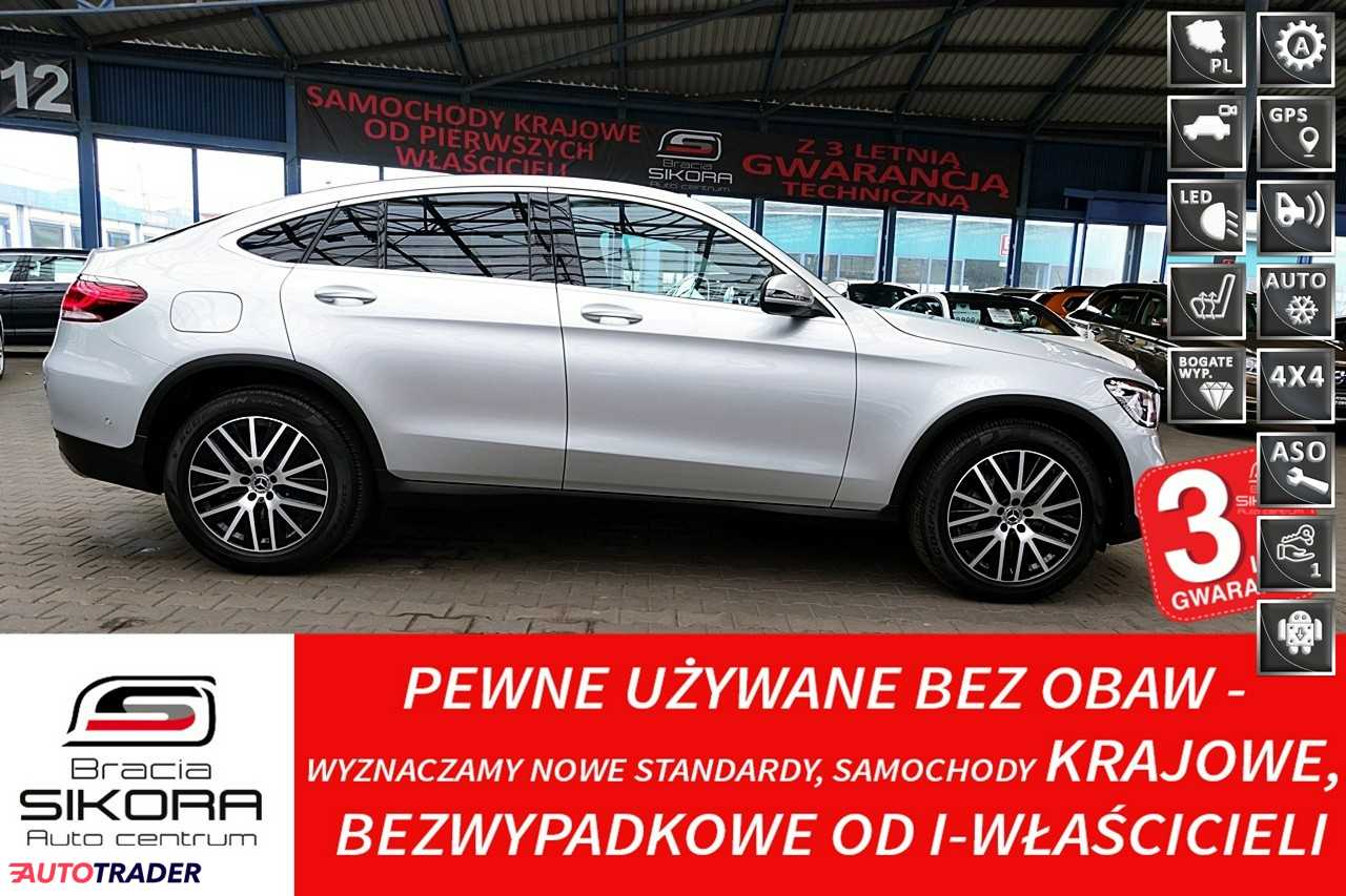 Mercedes GLC 2.0 benzyna 197 KM 2019r. (Mysłowice)