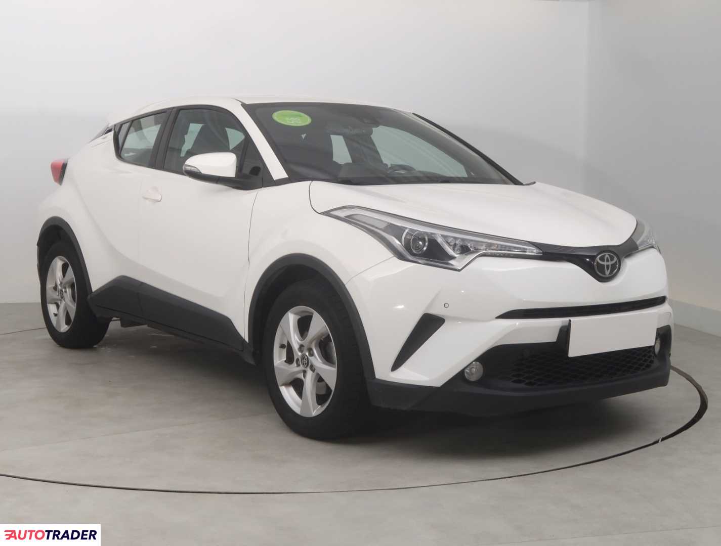 Toyota C-HR 2018 1.2 113 KM