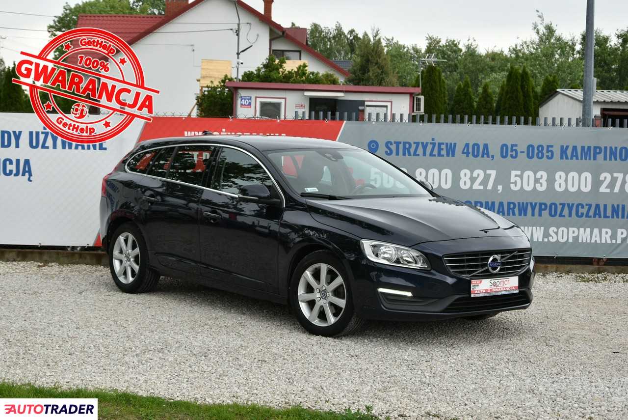 Volvo V60 2017 2.0 150 KM