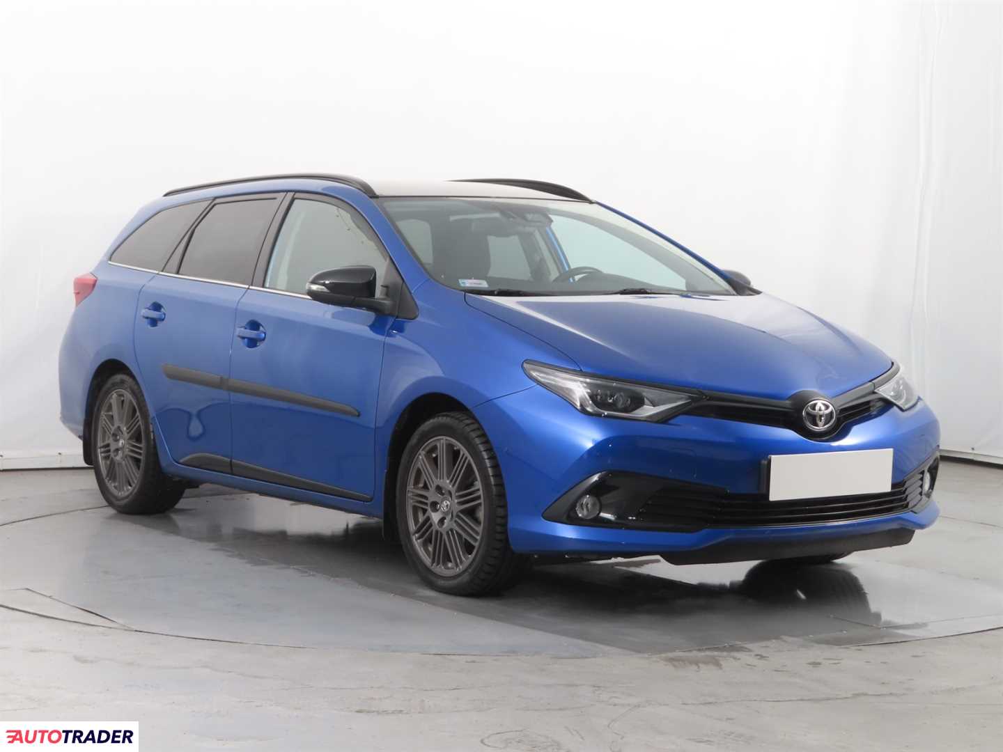 Toyota Auris 2018 1.6 130 KM Toyota Auris 2018 1.6 130 KM