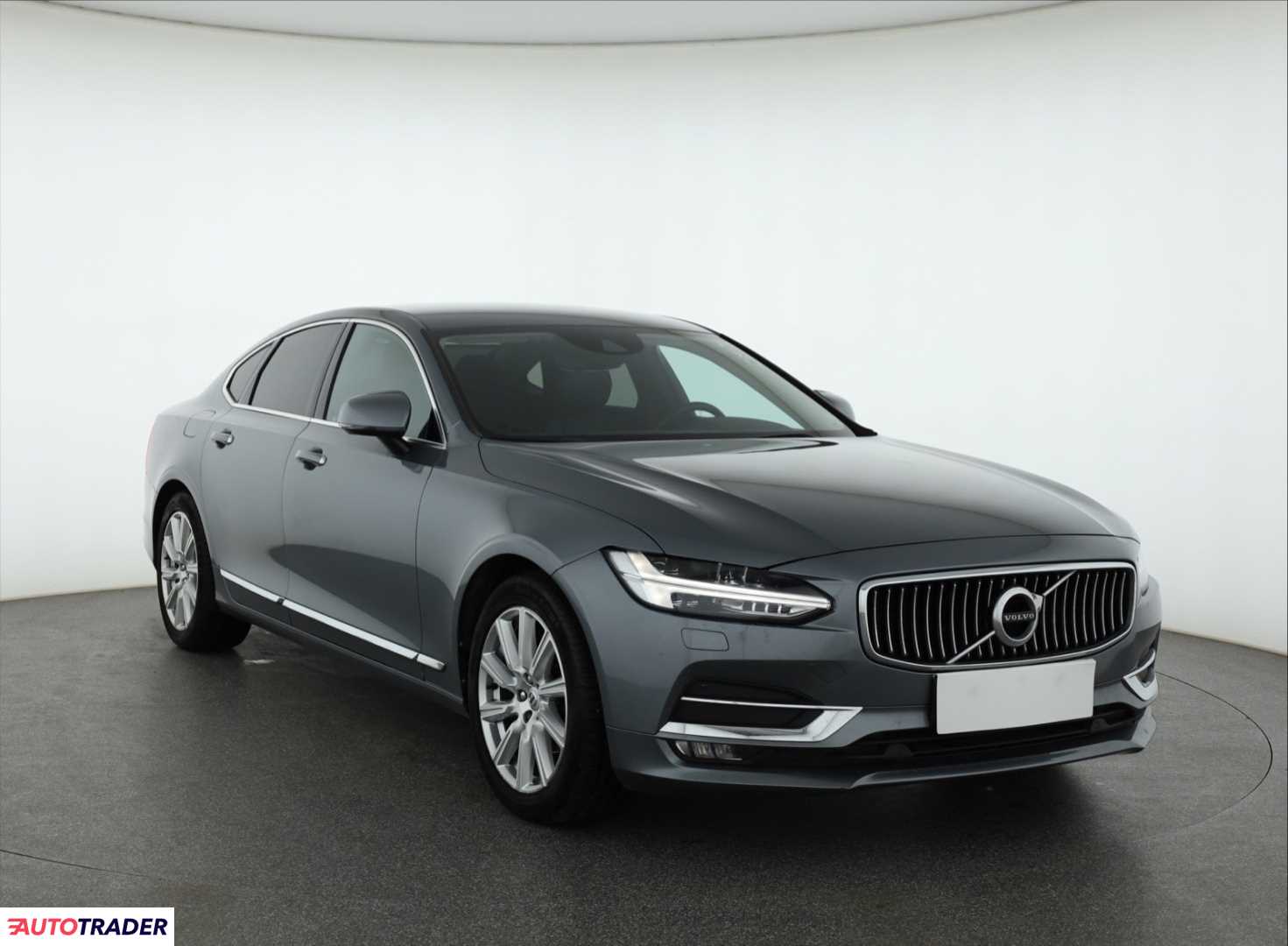 Volvo S90 2017 2.0 187 KM