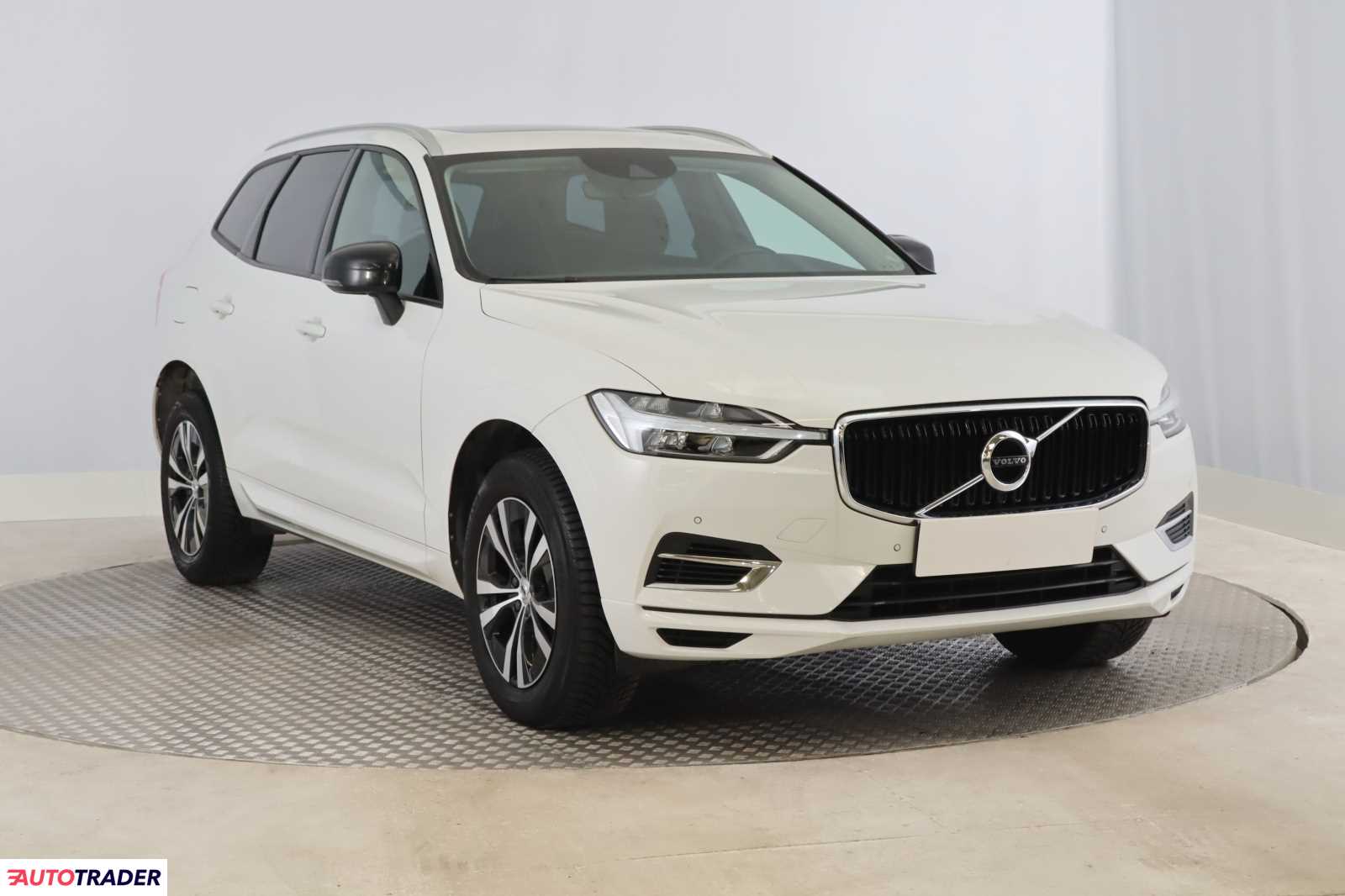 Volvo XC60 2020 2.0 386 KM