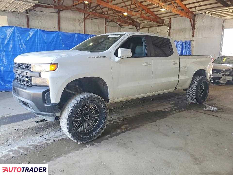 Chevrolet Silverado 2021 5
