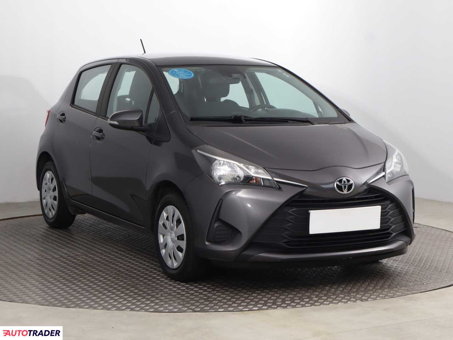 Toyota Yaris 2019 1.5 109 KM