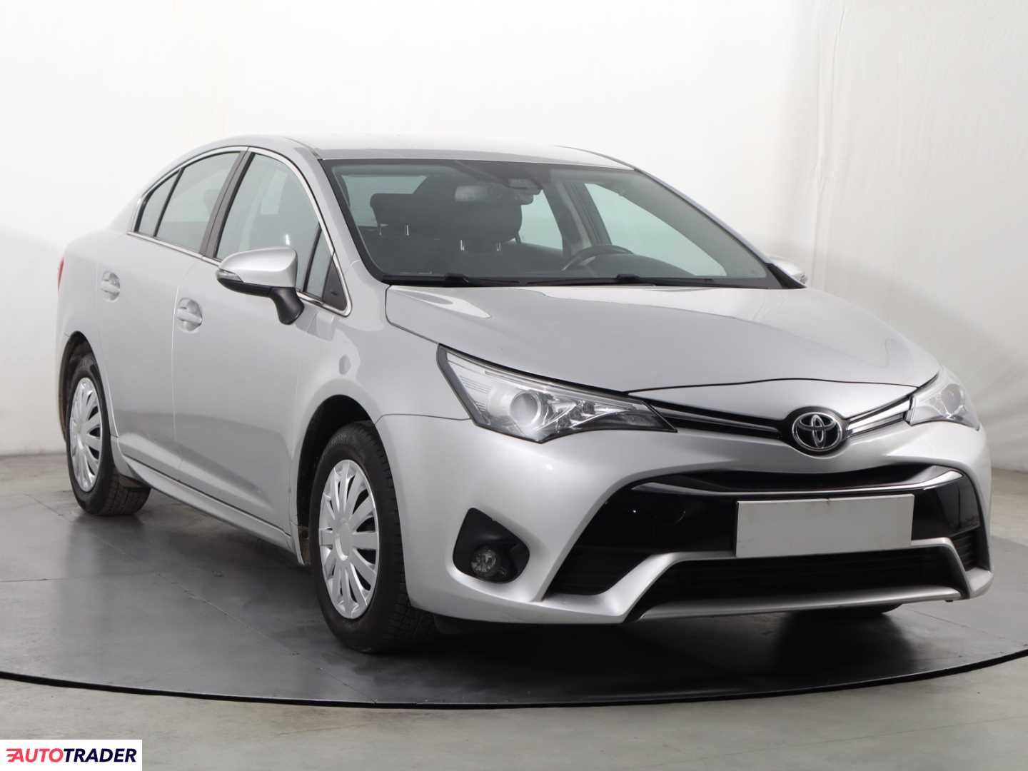 Toyota Avensis 2018 1.8 144 KM
