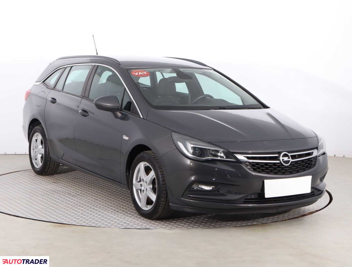Opel Astra 2016 1.4 123 KM