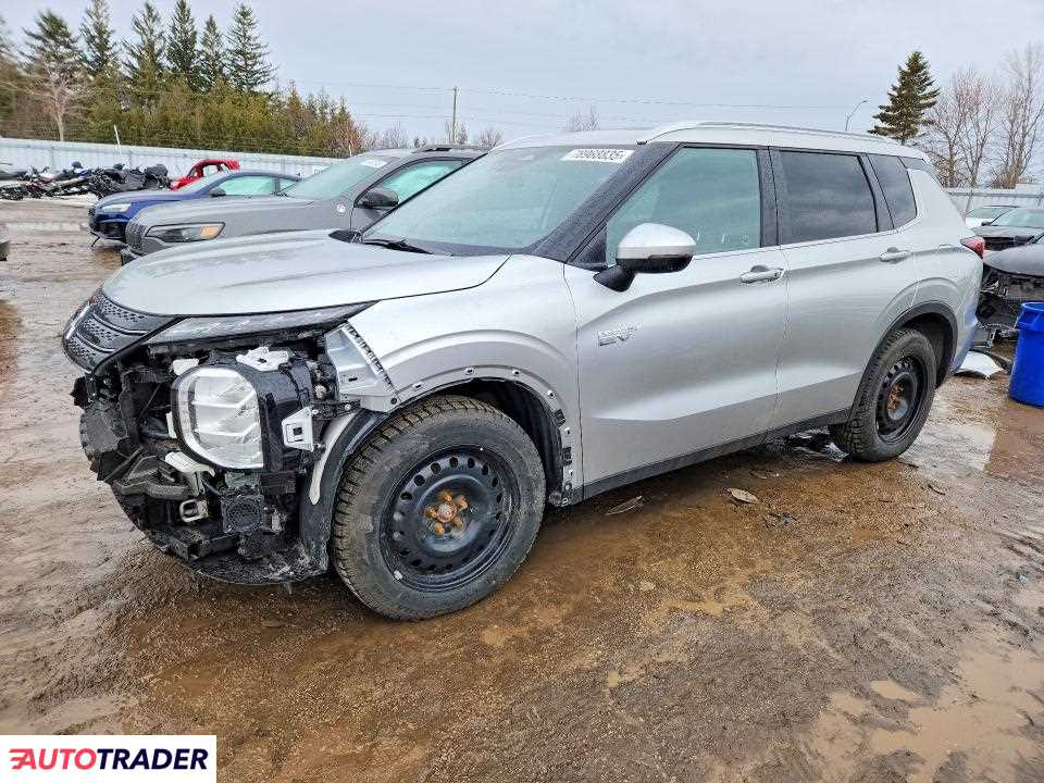 Mitsubishi Outlander 2023 2