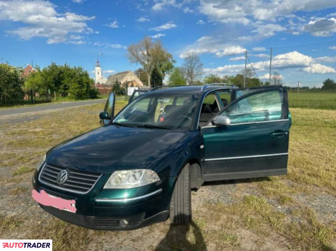 Volkswagen Passat 2000 2.5 150 KM