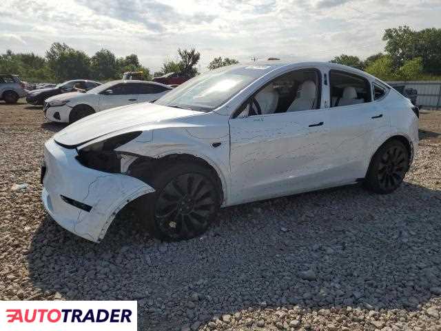Tesla Model Y 2024 Tesla Model Y 2024