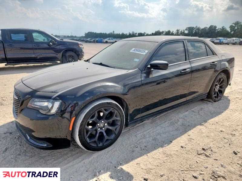 Chrysler 300C 2019 3