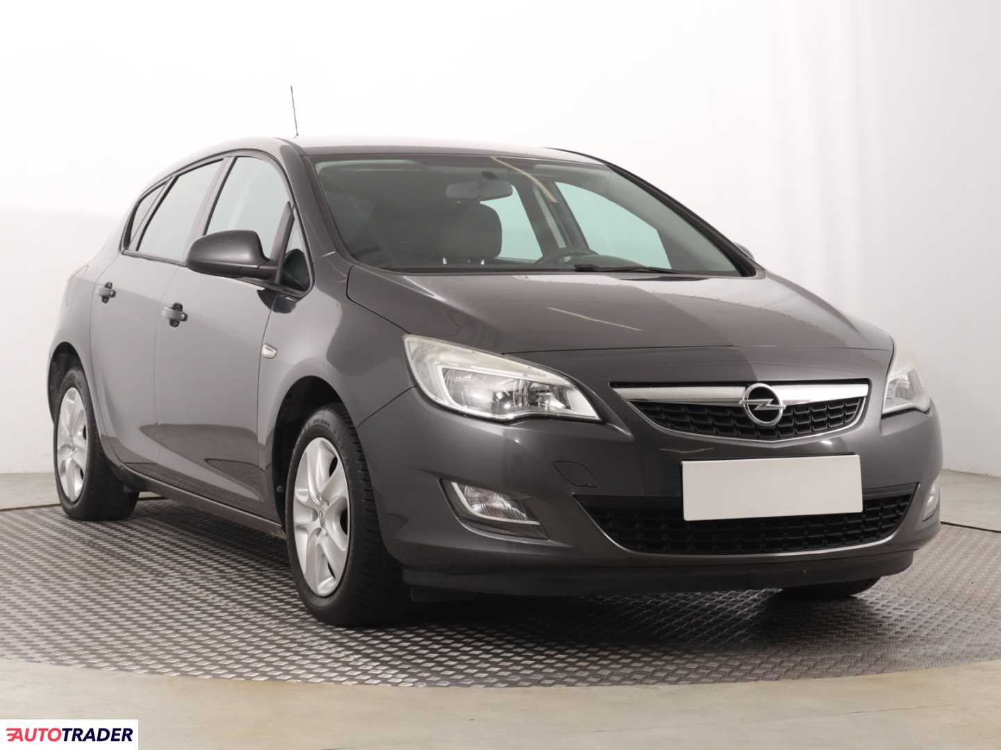 Opel Astra 2010 1.4 99 KM