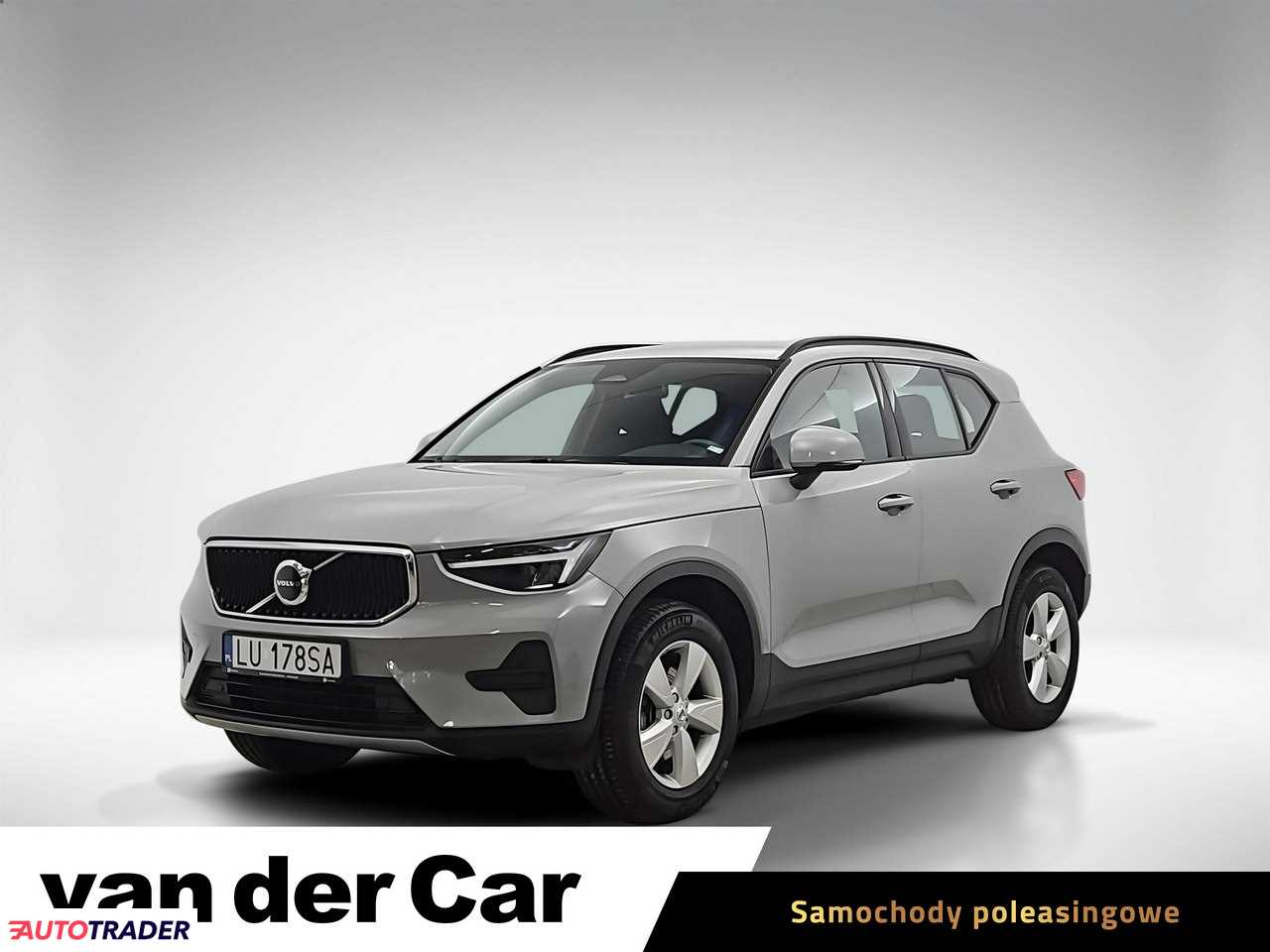 Volvo XC40 2024 2.0 163 KM