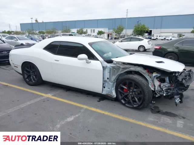 Dodge Challenger 2021 3