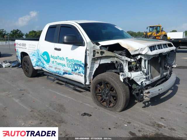 Toyota Tundra 2021 5