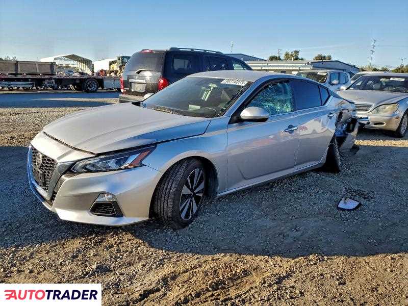 Nissan Altima 2022 2