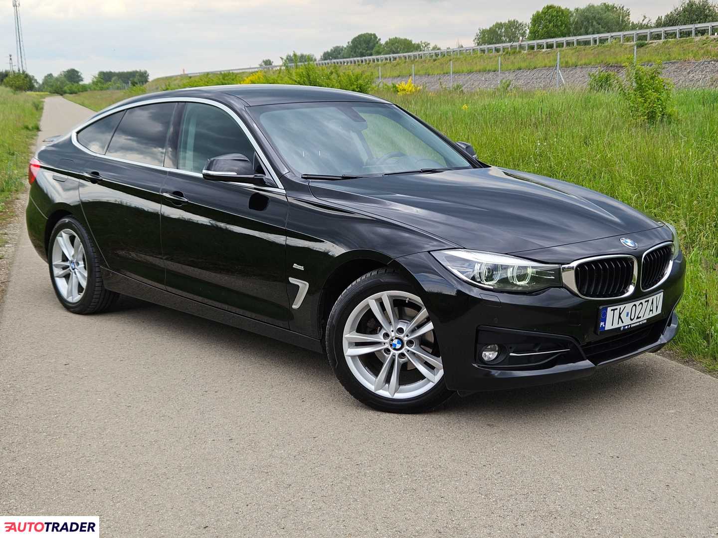 BMW 318 2018 2.0 150 KM BMW 318 2018 2.0 150 KM