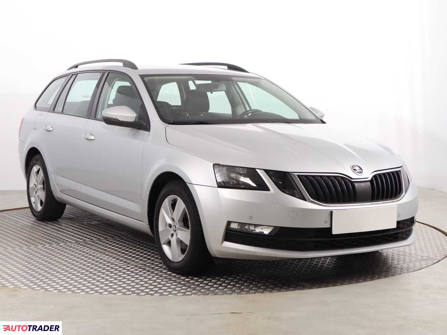 Skoda Octavia 2.0 147 KM 2017r. (Piaseczno)