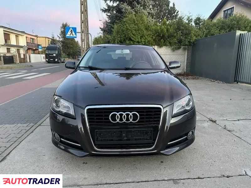 Audi A3 2010 1.6 105 KM