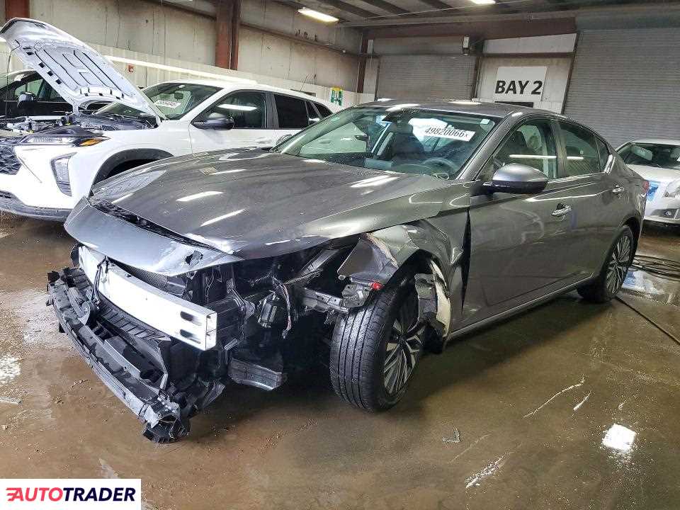 Nissan Altima 2023 2
