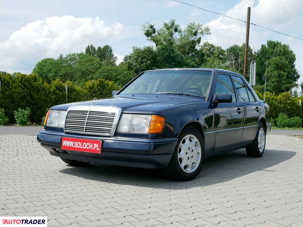 Mercedes W-124 1990 2.3 132 KM