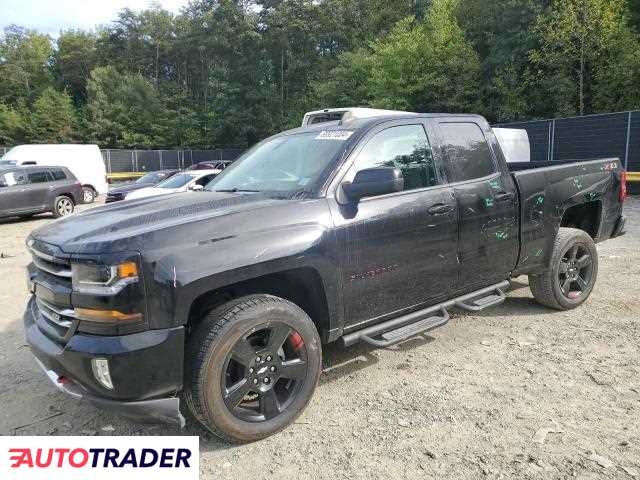 Chevrolet Silverado 5.0 benzyna 2018r. (WALDORF)