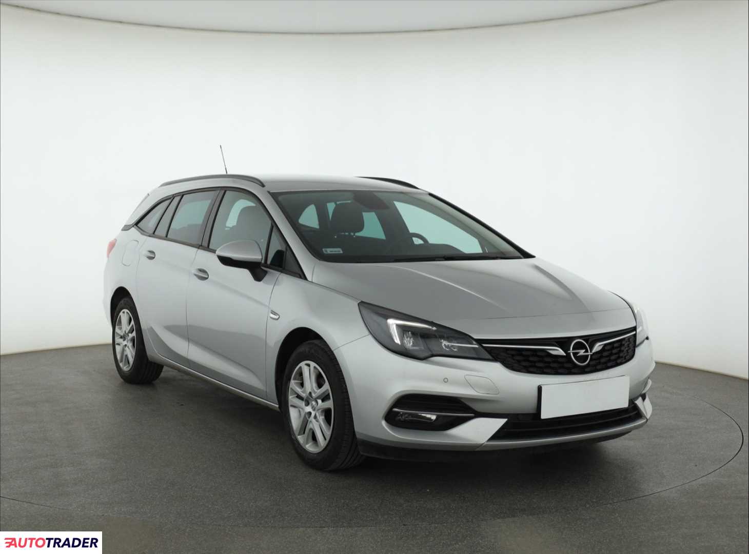 Opel Astra 2020 1.2 143 KM