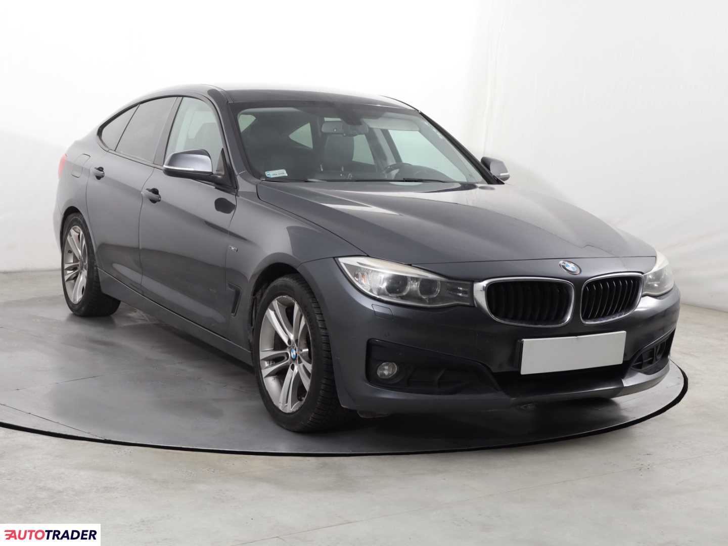 BMW 318 Gran Turismo 2014 2.0 140 KM