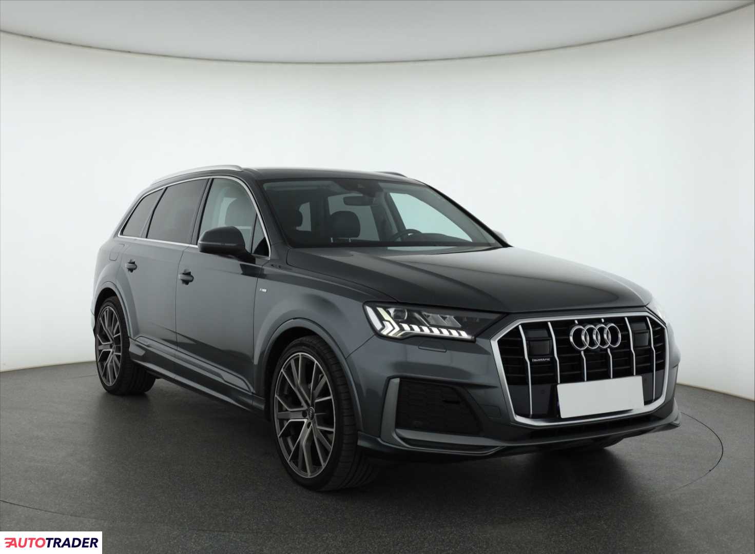 Audi Q7 2021 3.0 227 KM