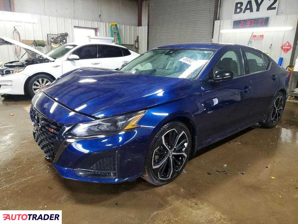 Nissan Altima 2023 2