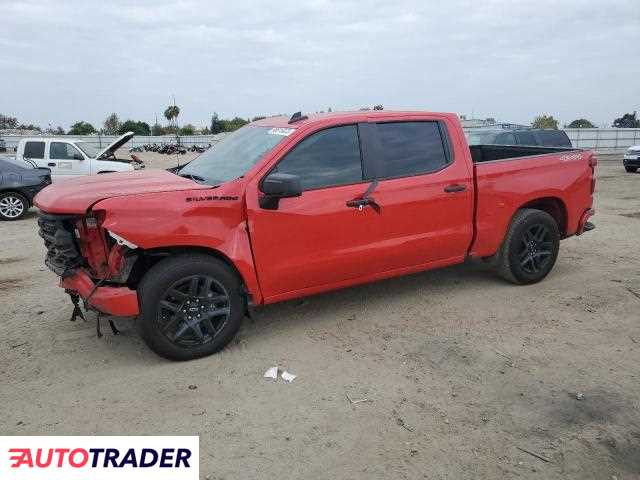 Chevrolet Silverado 2.0 benzyna 2022r. (BAKERSFIELD)