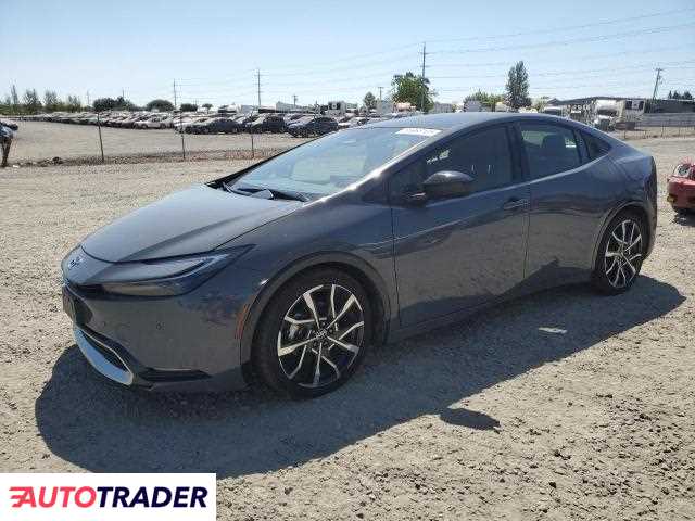 Toyota Prius 2024 2