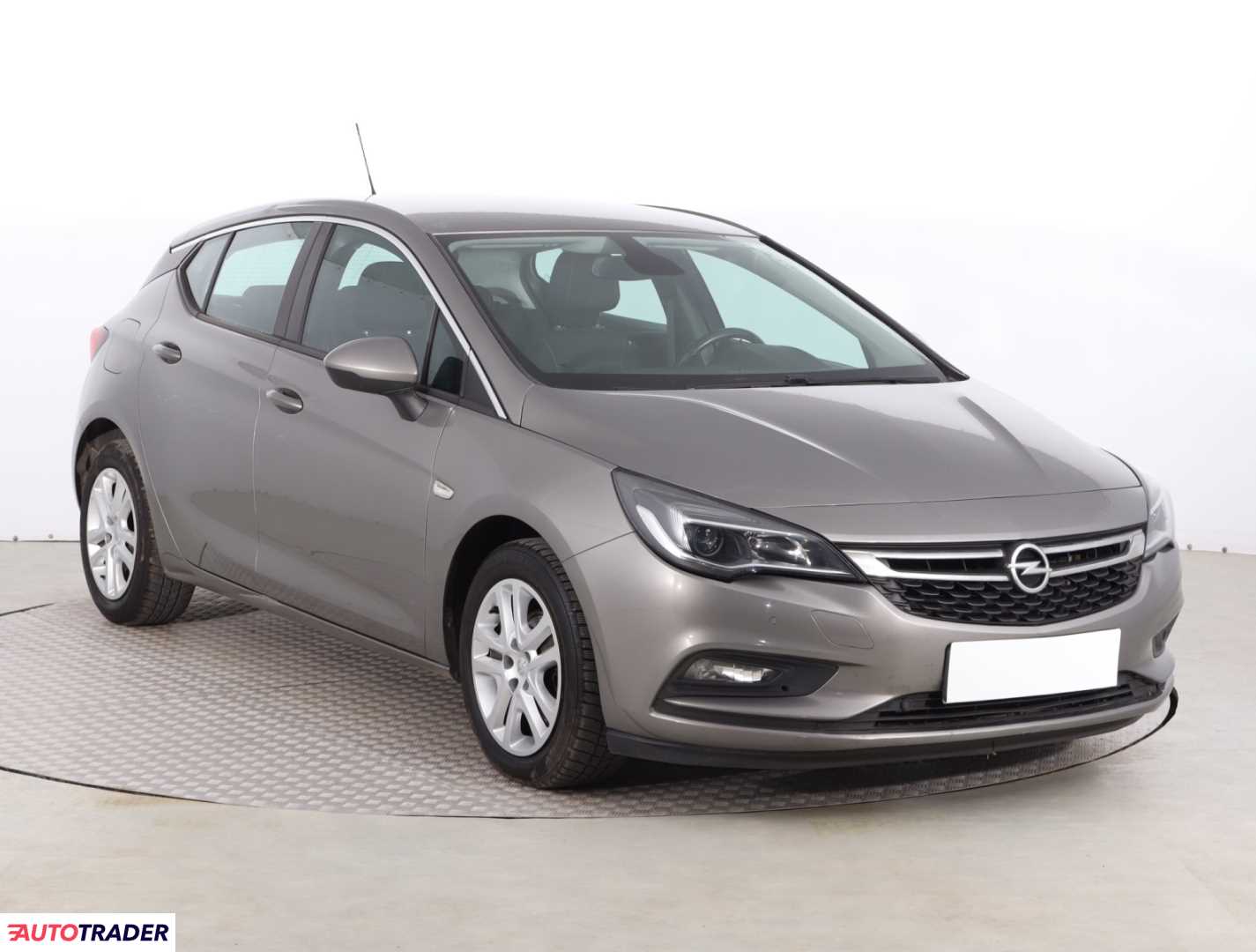 Opel Astra 2016 1.4 123 KM