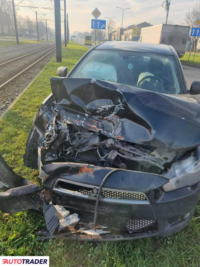 Mitsubishi Lancer 2011 1.8 140 KM